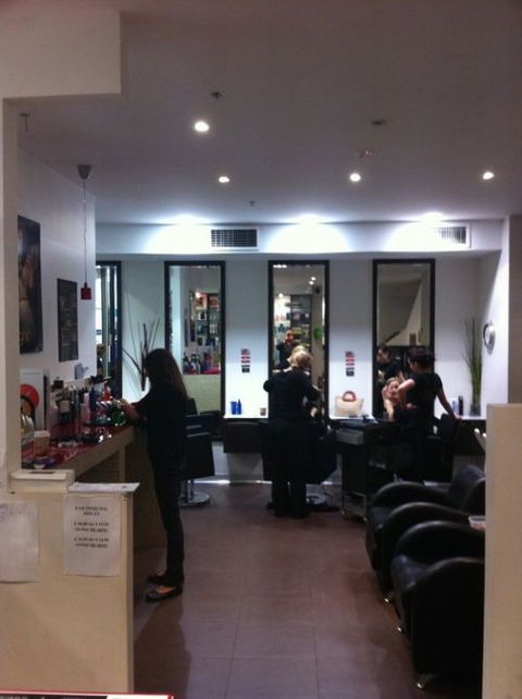 Itz All About Hair - Sydney Hairdressers 1