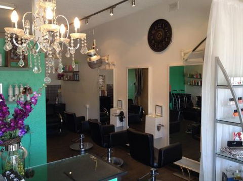 Mint Hair - Sydney Hairdressers 0