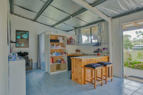 Hairy Situation Moruya - Sydney Hairdressers 2