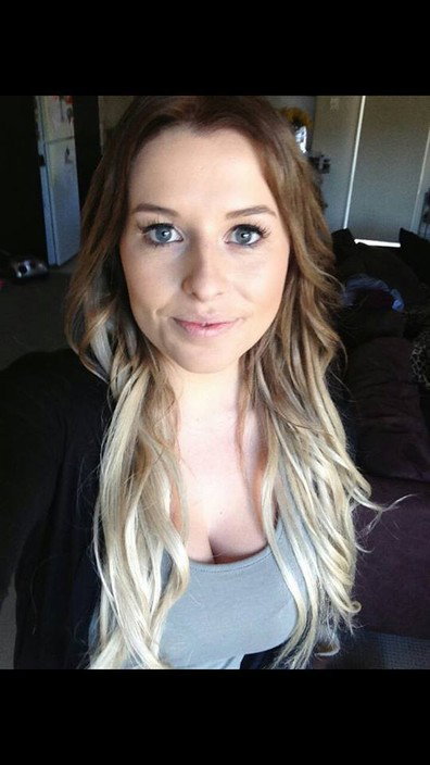 Arielle's Absolute Hair And Beauty - Sydney Hairdressers 4