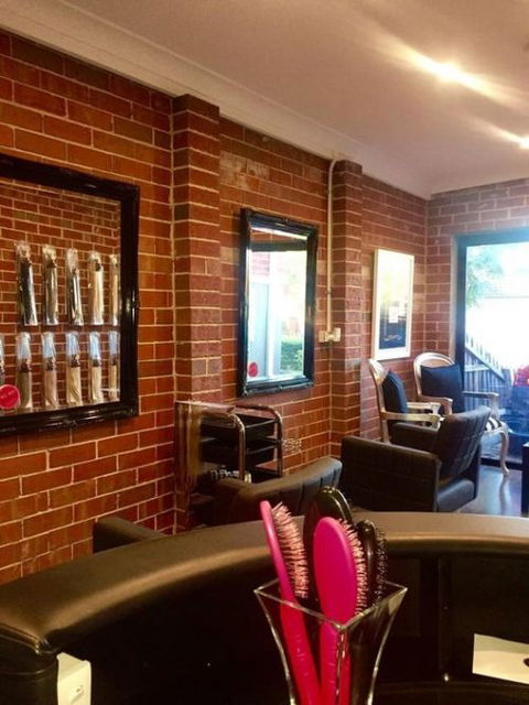 D'Angelo Hair Extensions - Sydney Hairdressers 6